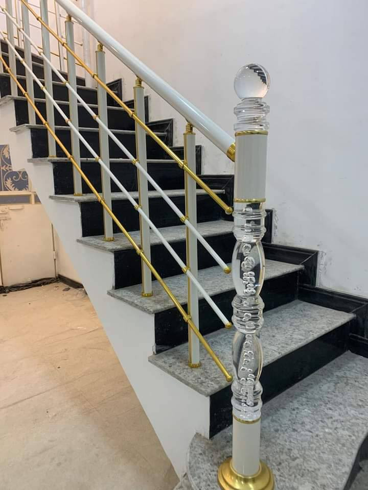 تخفيضات لاعمال المحجرات المنيوم التركي بسعر مناسب جدا سعر المتر35الف 4خطوط تركي درجه اولى ضمان بلون وقوه10سنوات ومحجر جام وعاج سعر بايه25الف جميع موديلات عليهن تخفيض جميع الوان متوفره تثبيت حجز اتصل على رقم ***********نشتغل جميع مناطق البصره
