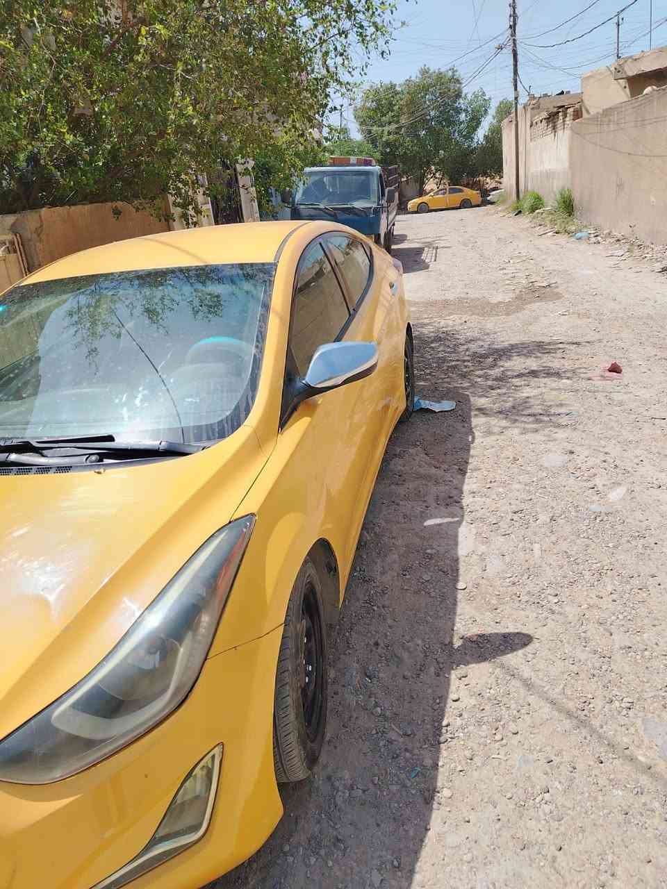 النترا ٢٠١٥ وارد أمريكي حادثها جاملغ امامي الأيمن ومعمر نفسه السياره ليبل واحد ما بيها اي نقص تبريد جيد جدا صدر مبدل جديد مكينه دوش مكينه وكير مكفولات السعر ١٠٥ وبيها مجال مكاني البياع شارع الشهداء ***********
