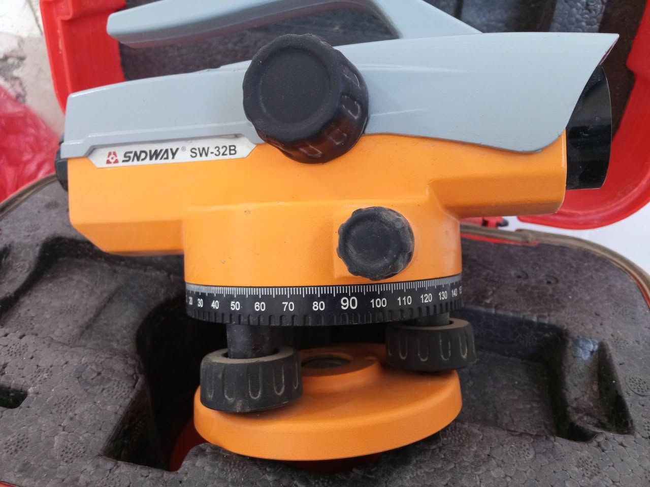 لفل للبيع بدون مسطره وقاعدة السعر 125 الف  نضيف جدا جدا  وخالي من العيب


**إذا كنت صاحب هذا الإعلان وتريد حذفه لأي سبب، رجاءا أرسل رسالة إلى الدعم الفني**