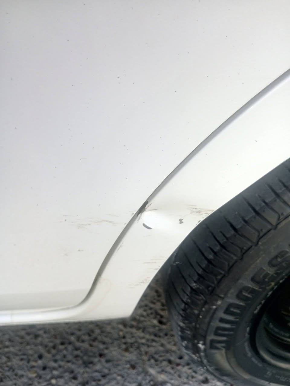 السلام عليكم اخوان 
نيسان صني للبيع 
مديل 24 رقم اربيل 
شرط تحويل
مصري مو هندي 
115 عارضها ومجال قليل
***********
