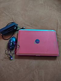 للبيع حاسوب شخصي (لابتوب) كامل مع ملحقاته (نوع دل)  * شاحنه شرط الاصلي...