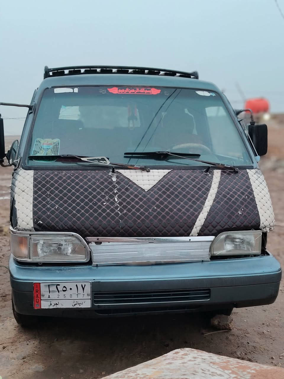 السلام عليكم من رخصت لادمن
كيه بسته للبيع اكسن حداديه تخم تاير دوشمه جديده 
ارضيه حلوه علا البلادي لاستفسار علا الرقم *********** ليس متواجد علا الفيس
