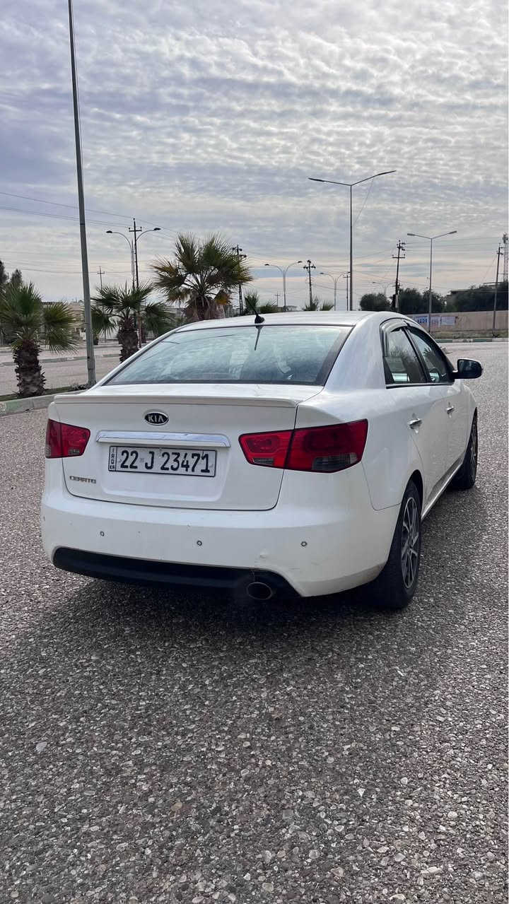 كيا سيراتو موديل 2012 رقم اربيل بسمي فول سيارة عدى البصمه بطاقه بانزين موجوده مع صوره للسونار . *********** كركوك, العراق
