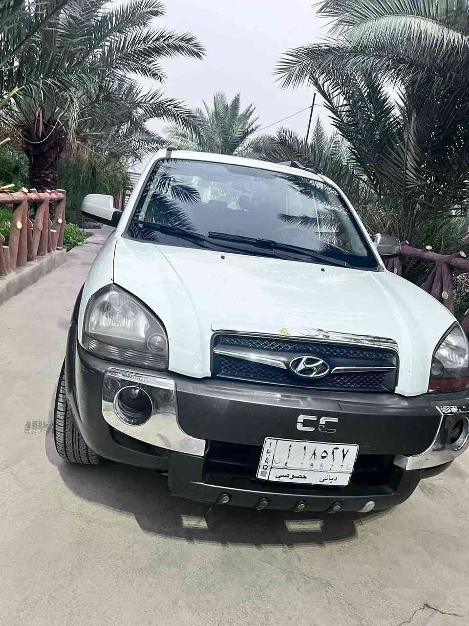 للبيع توسان ٢٠٠٩ خليجي #سعر_118_بيها_مجال  بدون ضرر فتحه محرك ٢٠٠٠ ٤ سلندر تحويل مباشر بسمي عنوان بعقوبه *********** 
*********** ابو حيدر الملا
