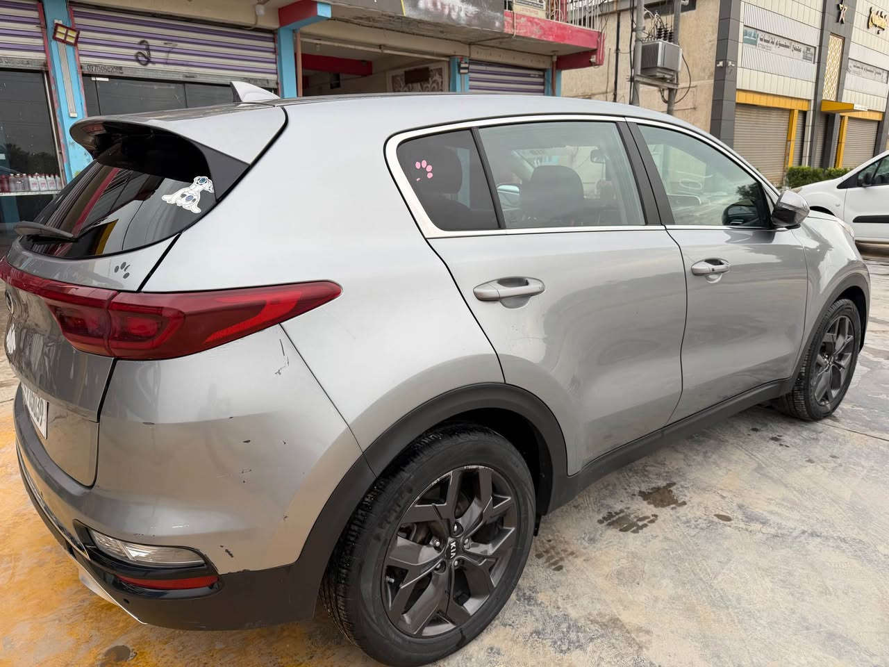 كلمة طيبة مثل وجهك الطيب 
سيارة سبورتج 2022 كلين بدون حادث فقط بارد قليل بالصندوق السياره جديدة بمعنى الكلمة مال بيت 
رقم بغداد دولي بأسمي
بصمة تشغيل
كشن كهرباء
مري شفط
ثلاث انظمة قيادة
تحديد مسار
نقطة عمياء
حساسات امامي خلفي
حساس بالمري الجانبية
مري شفط كهرباء
ماشية 75
حساسات اماية خلفية
كامره دوارة
شاشة لمس ابلادي
سعرها 190 ورقة وبية مجال 
الاتصال ***********
*********** حلة, بابل
