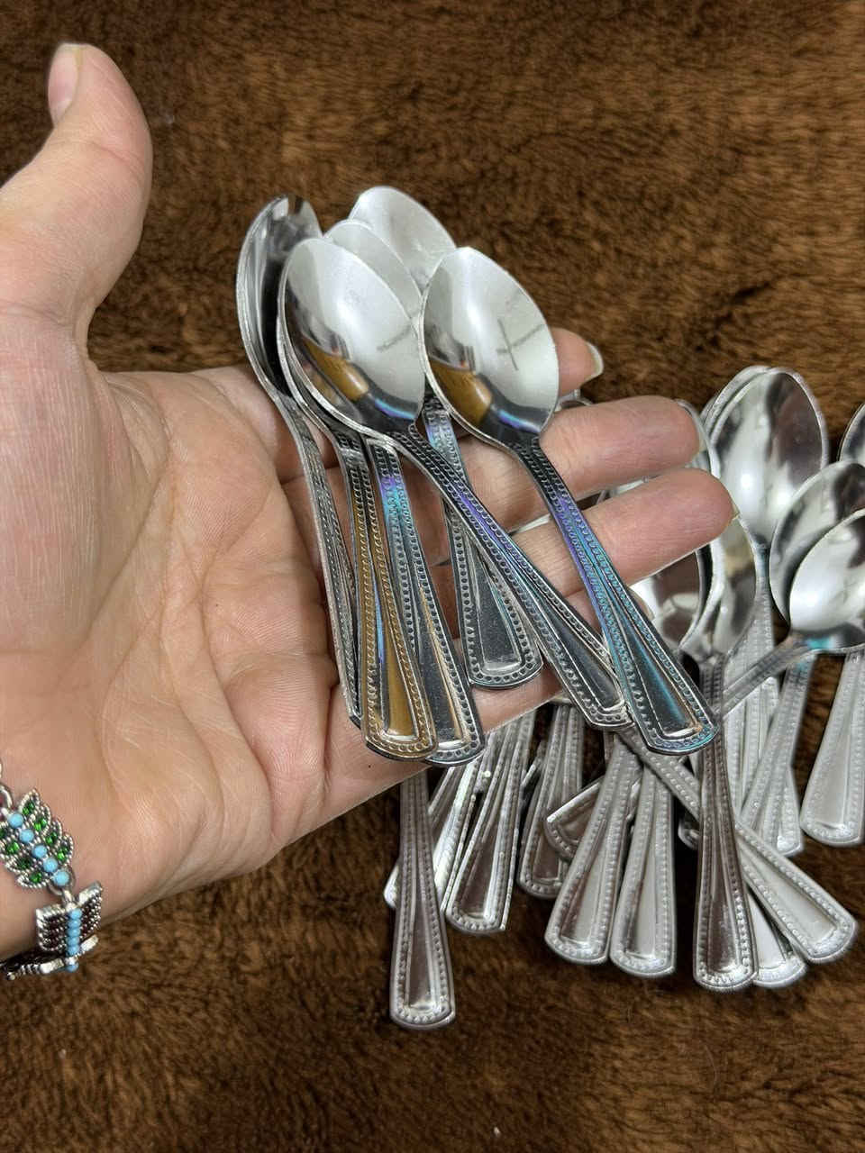 خواشيك سل ستيل ثقيل باله جديد كلمن وسعره يوجد توصيل 🚚 جميع المحافظات ٣ الف


**إذا كنت صاحب هذا الإعلان وتريد حذفه لأي سبب، رجاءا أرسل رسالة إلى الدعم الفني**