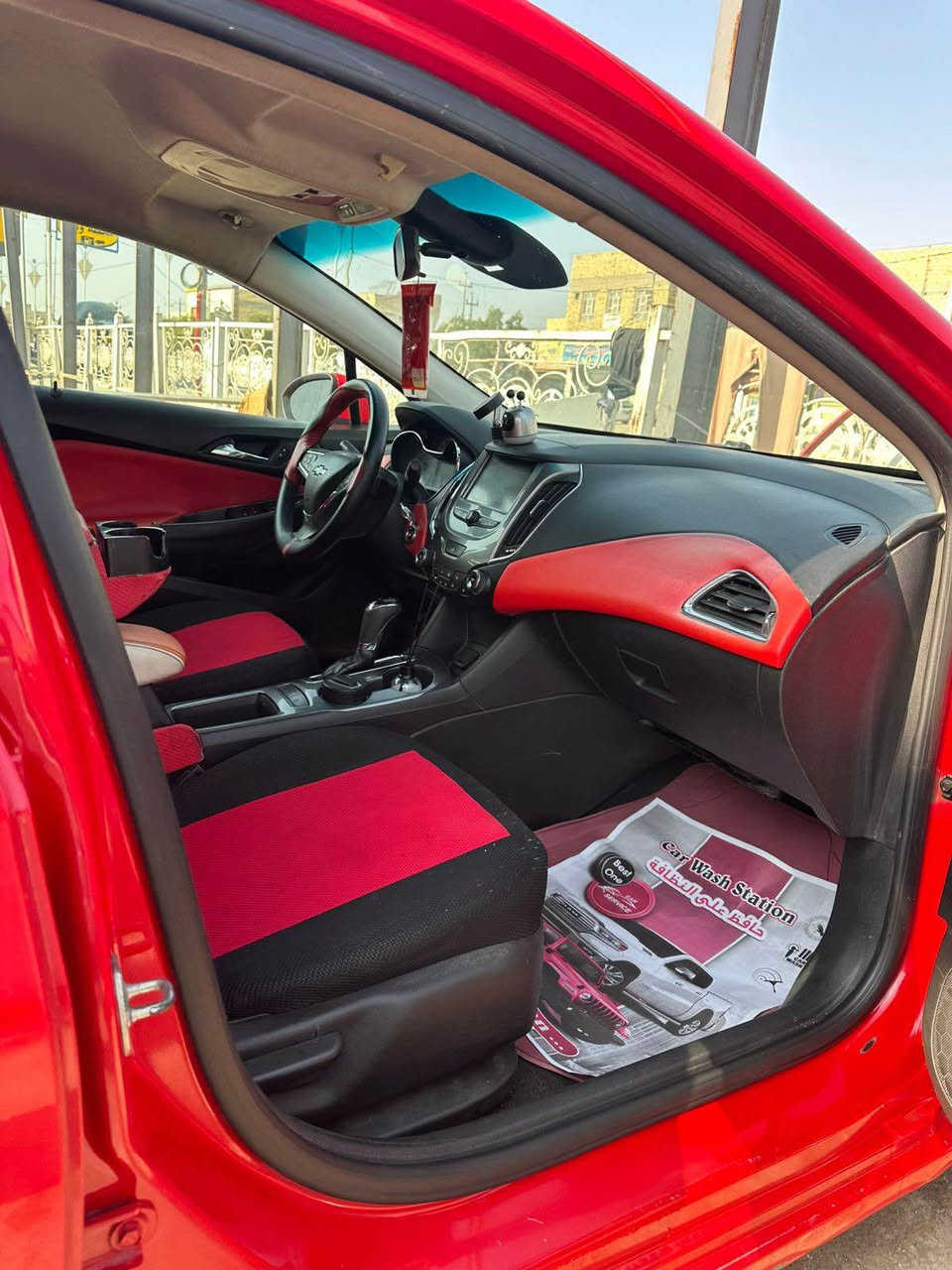 السلام عليكم 
شوفرليت كروز 2018 
فول موصفات اربع بصمات 
مكينه كيه حداديه تبريد جاهز 
بيه جاملغ اوبنيد تعمير صور الحادث بالمنشو 
معوقين مثنئ باقي شهر وتصير حره تحويل مباشر 
مكاني ناصريه السعر 80 ورقه 
*********** ناصرية, ذي قار
