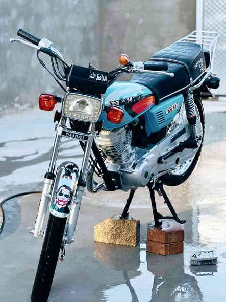 سلام عليكم نامة مديل 2025 صارلة شهر طالعة من المعرض مكينة 3 حروف اوراق سكنر 5 مو 3 سعرها 750 وبية مجال شراي اتصل وبخدمتك ***********
