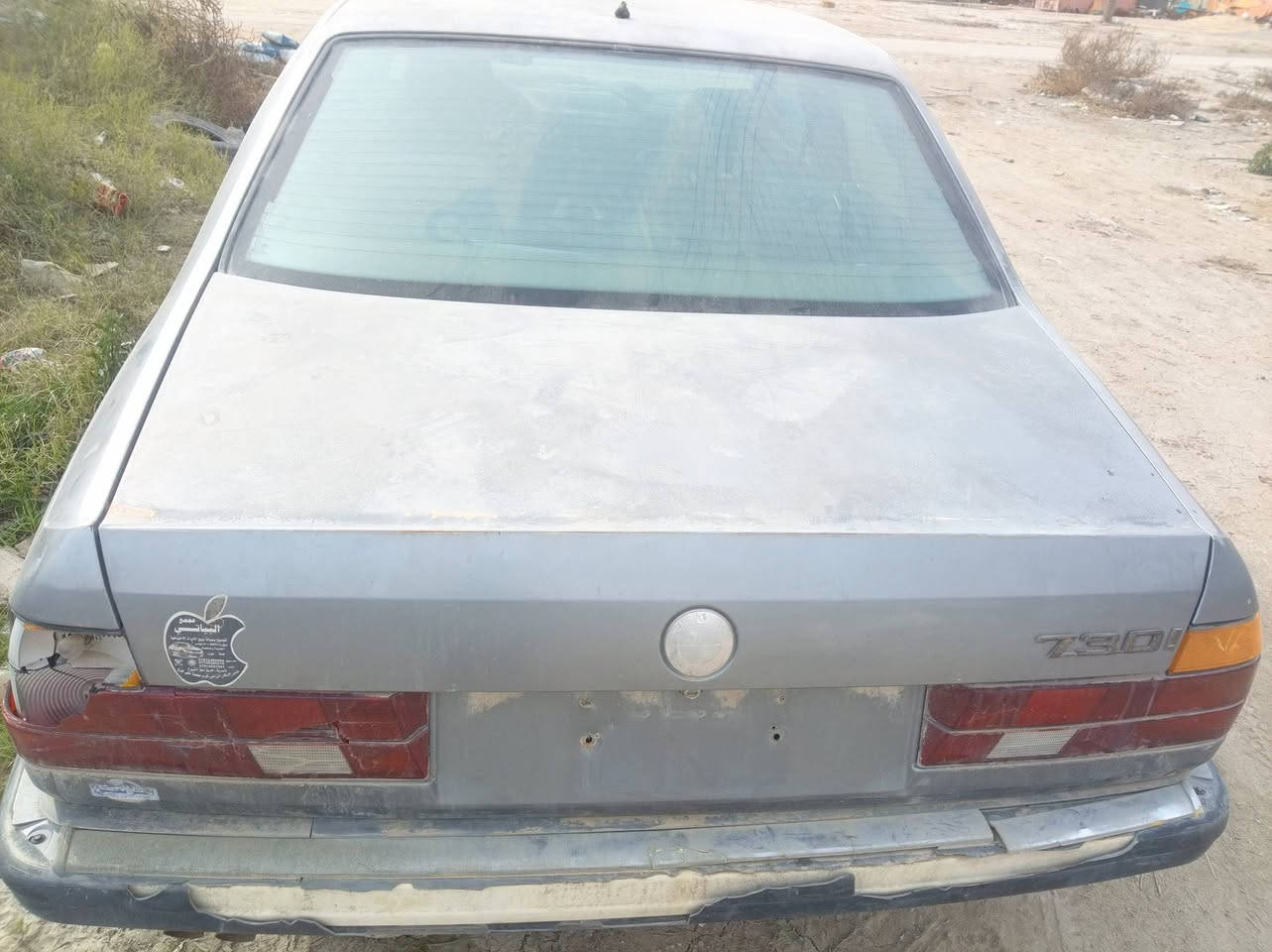 للبيع بنيد وجنطه وجاملغات بلادي بدون معجون أو ضربه فقط جاملغ طخات بصيطه السعر 150 قفل ***********المكان كربلاء الحسنيه
