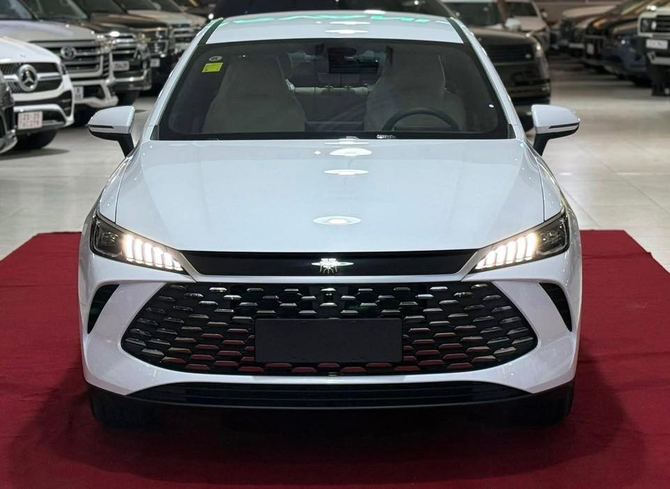 BYD QIN PLUS 2025 سپی ناوزەرد
BYD QIN PLUS 2025.    000km

سپی ناوزەرد

چارجی شەحن

گاعی بیلدی 

٣ مانگ کاتیان لەگەڵە

116$ سافی 

***********📞
