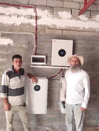 الشرقاط • ١٤ لوح چینکو • بطاريات ١٢٫٥ كيلوواط