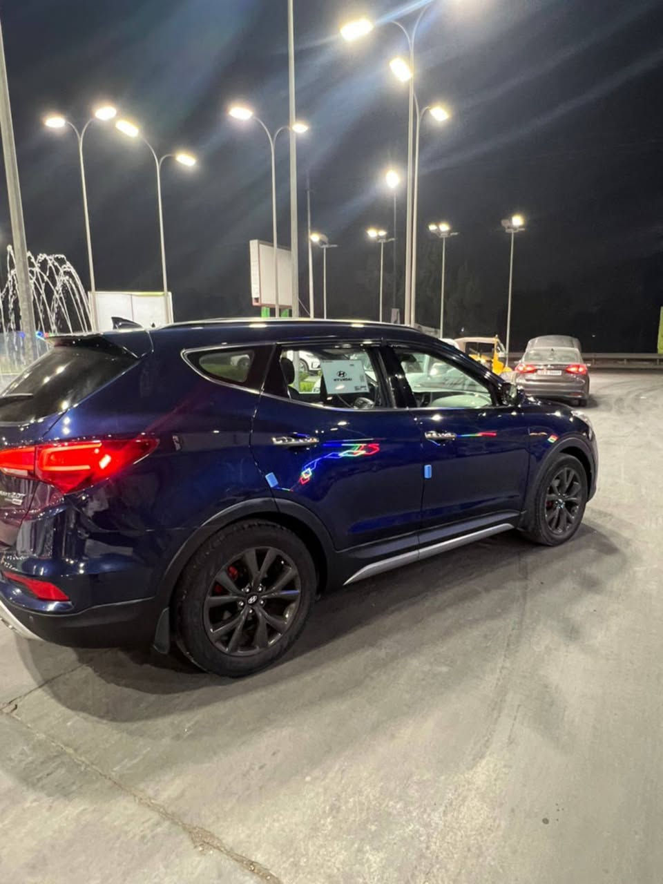 سلام عليكم
هونداي سنتافي  موديل 18 مراوس بخصوصي 
فول اعلى فئه      
فتحه بنراما طكتين      السعر. 157
بصمه تشغيل 
بصمه ابواب 
جنطه بصمه   ***********
/0773378662
جنطه كهرباء 
مري شفط 
فور ويل ماشيه ٩٠ حقيقي كيلو مو ميل
٥ ويلكب 
٥ كامرات 
شاشه كبيره 
كامره خلفيه 
اشاير بل المري 
كشنات جلد كلهن تتفئه تبريد 
كشنات كهرباء 
خزن ميوري 
فول تحكم 
تبريد شاشه 
سايد ابريك بصمه 
بردات خلفيه 
استرين هيتر 
مانع انزلاق 
٣ انضمهً قياده 
ردارات إماميه وجانبيه 
حساس خلفي وامامي 
نضام صعود الجبال 
لاقطه اتصال 
لدات اماميه 
لايت زنون بلاجكتور زنون
سياقه ذاتيه 
محرك تيربو ٢٦٠٠  
هيترات بل المري 
بيها جاملغ وبنيد وجاملغ توحيد لون بدون لغد وشاصي وايرباك مكفولات
