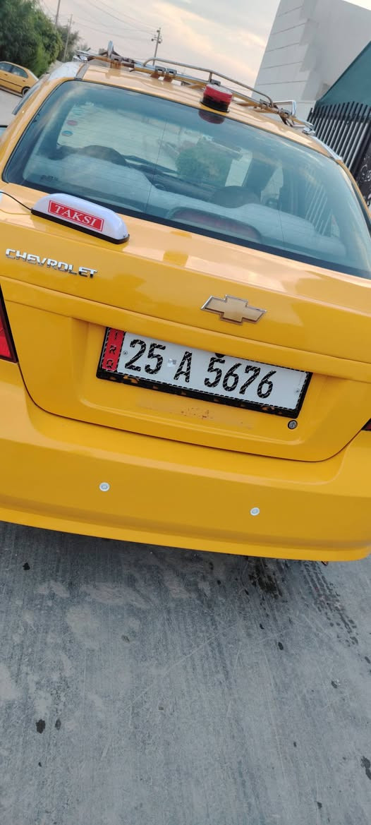 السلام عليكم شباب 
افيو 2007 
رقم كركوك بأسمي 
الرقم وهزه ونقابه كلهن جدد قبل شهر سويتهن 
سنويه لل2030
محرك كبس المرغوب 
كير عادي 
طخم تاير جديد ابو خط ابيض
باتري جديد 
حداديه جديده
تخم تاير جديد
كهربائيات جديده 
عليها دركه مالت سبارك 2018
داخلها جديد ومغلف للاحتياط
السعر 58 وبيها مجال كامله من كلشي وسياره كلش حلوه
*********** بي وتساب 
ومكاني كركوك
