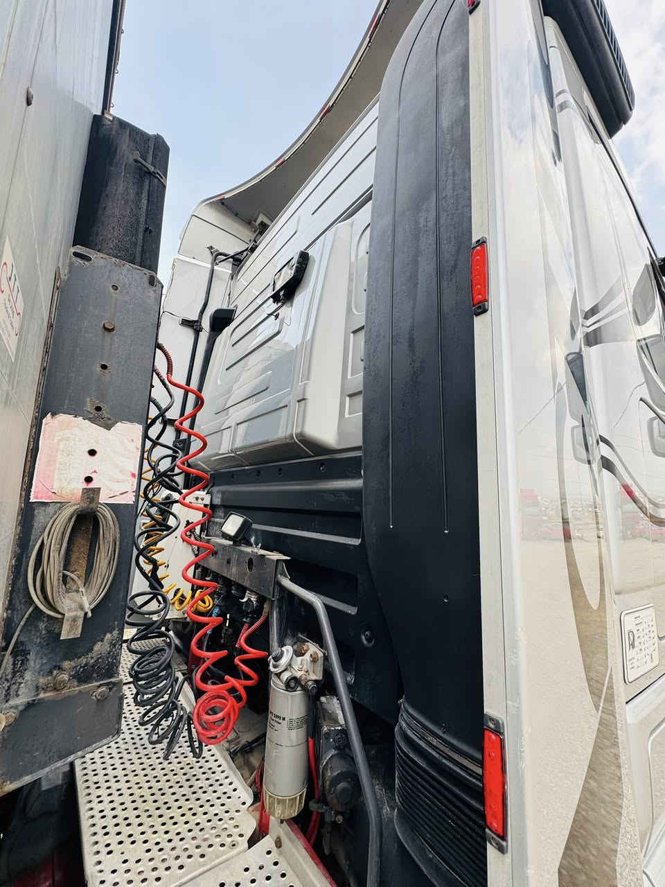 موديل2011
حجم1848 
فول مكفول كفاله عامه
💸💸صعر465بيه مجال
معرض حجى نشوان 
عنوان أربيل كلك 
***********
***********
وتساب ✅✅📞📞
