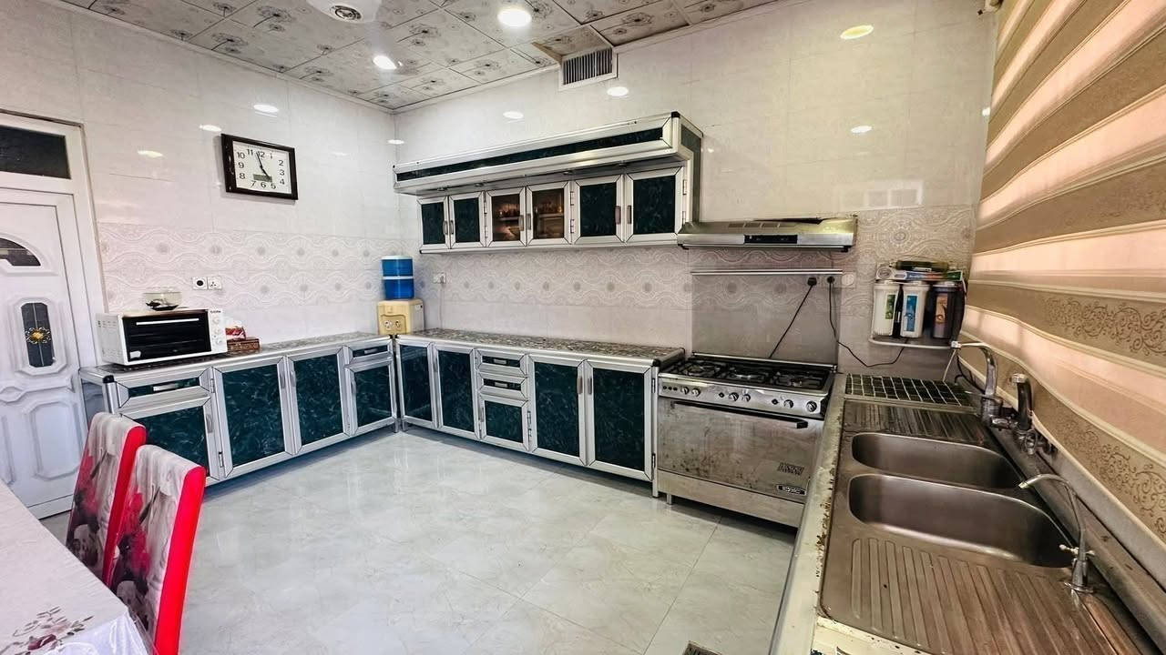 🏡الدار للبيـــع 🏡الدار للبيـــع 🏡

🌏حي الحدباء🌏🤗
 قرب القنصلية التركية

#موقـــع_مميز_جداً 🔥🔥🔥🔥🤗🤗🤗

سند بستان ملك صرف 🤗⭐♦️♦️

#المساحـــة  300 متر
#الواجهة 10 متر

سنة البناء 2020 🤗🤗

الدار طابقين

#بناء ثقيل جداً

حديقة كبيرة
كراج كبير

🔥⭐👈 #غرف نوم 7 غرفة سويت  
هول وستقبال  
مطبخ ومخزن 
صحيات بالطابقين

للمزيد من المعلومات يرجى الاتصال على الأرقام الاتية

***********
***********

لعرض عقاركم يرجى الاتصال على الأرقام المذكورة
