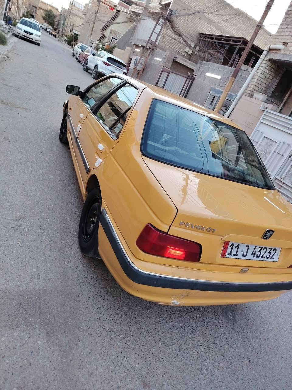 السلام عليكم
بيجو بارص موديل ١٥ كفاله كير ومحرك وتبريد تخم دايرات جدد حداديه جديده كهربائي كلها شغاله مابيها نقص ترايك وين متريد هزه وسنويه جدد خط وبحث جدد                 السعر ٤٩ وبيها مجال بصيط عنواني بغداد الاستفسار اتصل ***********
