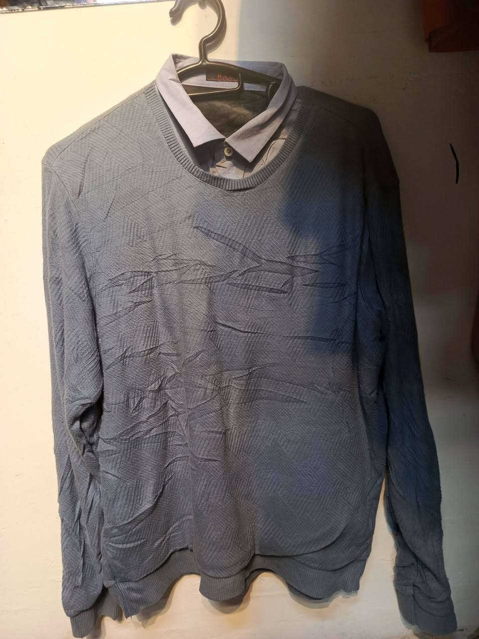 بلوزات رجالي بأسعار مناسبه متوفره بمحلنا ألبسه ابو محمد الدوسري بحي الخضراء مقابل جسر الشهيد ابو بكر السامرائي للحجز على رقم تالي ***********
