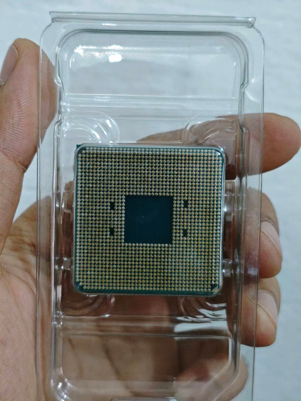R7 3700x معالج جديد تري 
مفحوص وشغال بعده جديد 

السعر 150 الف

متوفر توصيل جميع المحافظات