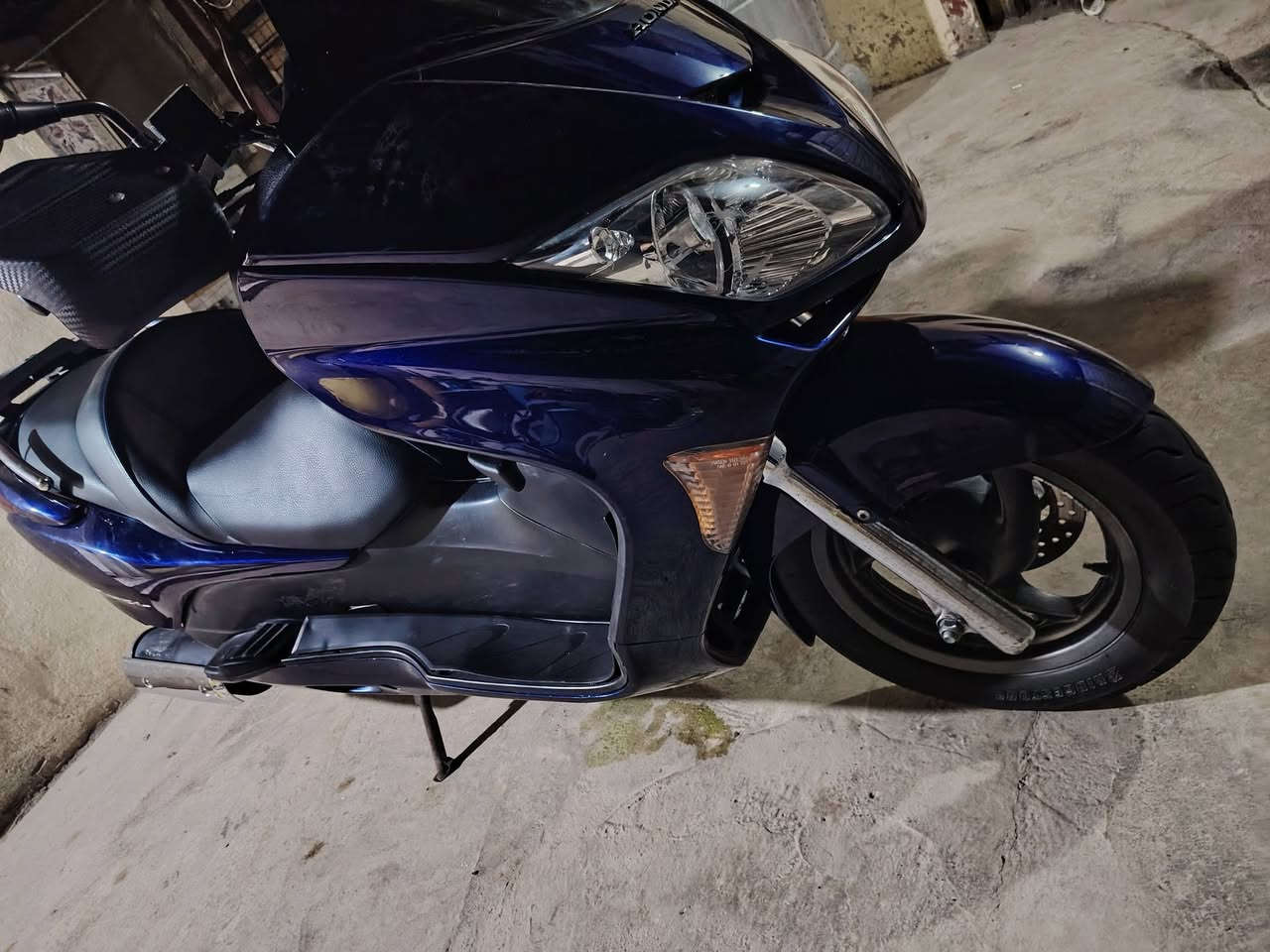 السلام عليكم تابع الفيديو فورزه 08 بيع او مراوس حسب القناعه موديل 2010 دراجه رمبه صار 7ايام طالعه من المعرض ماشيه 19الف زيرو دراجه زيرو بيهه مكاتبه ومنفيس دراجه 3تحويلات اوتوماتيك وعادي وسبورت حساس ستان بانزين كله محسن دهن موتل قبل يومين مبدله اول تبديله الها  مكفوله من كل عيب سبانه مامدوده عليها اخواتها بل معرض 16ورقه واني اريدها 12 ورقه ديالى بعقوبه المفرك اتصال ***********
