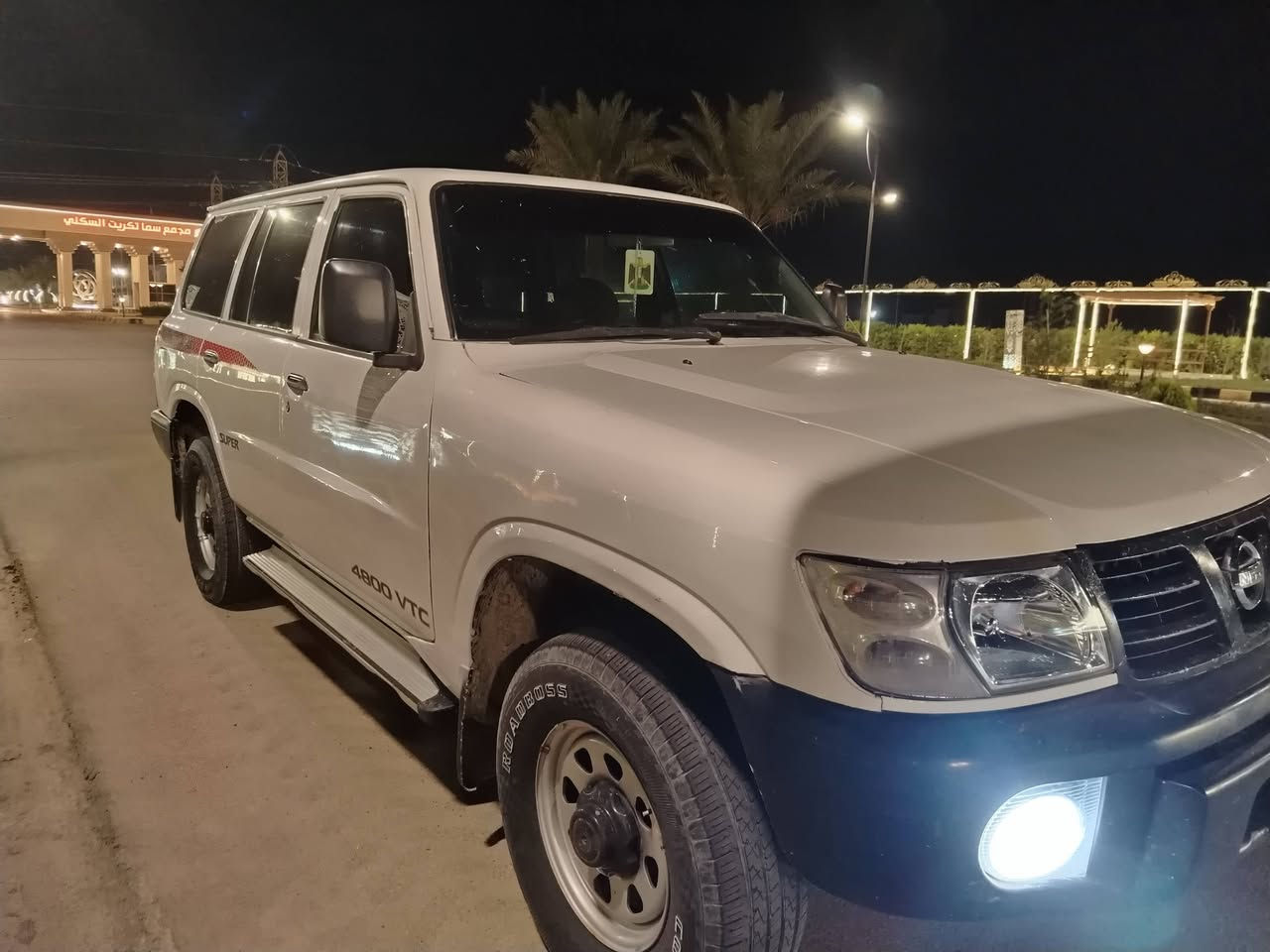 نسيان بترول 2003سياره نضيفه مرشوشه جماليه مكفوله من معجون سياره مزاد داخليه /محرك نضيف - كير عادي / تبريد شقاله ثلج //سعر 70قفل مكان تكريت القادسيه/ هاتف ***********
