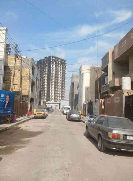 سلام عليكم 
عندي قطعة أرض اللبيع 
حي الجهاد الشارقة
 المساحة ١٢٥ الواجة ٦ربع النزال ٢٠ 
بية جازة بناء 
الاستفسار الاتصال
 على الواتساب ***********
