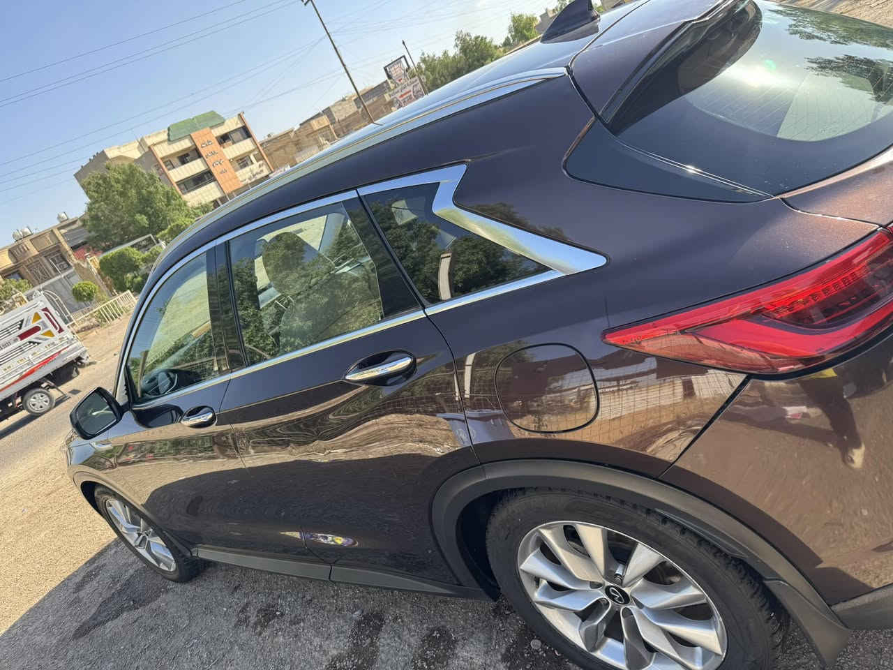 سلام عليكم انفنتي q50
الموديل :2020
المواصفات:
بنوراما
رادرات 360
كشنات كهرباء
بصمة تشغيل عن بعد
تدفئه كشنات
شفتات ستيرن
مواصفات متخلص معروفه مواصفاتها
حادثها صندوق فقط تجي تفحص وتاخذها متصرف عليها شي
السيارة بغداد باسمي
***********
