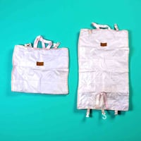 جنطة • توصيل مجاني • اطلب ٣