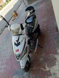 دراجة نارية • للبيع • عراق • سيكل