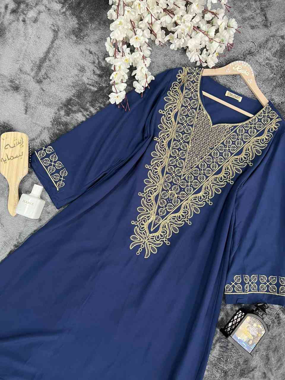 شدوا الاحزمه 
هالمره الجلابيات غيرررر راح تحتارين شنو تاخذين 
💞💞😉
حضري الاهل والاصدقاء واختاري 😎
السهر 12،750
للحجز والاستفسار مراسله البيج💕


**إذا كنت صاحب هذا الإعلان وتريد حذفه لأي سبب، رجاءا أرسل رسالة إلى الدعم الفني**