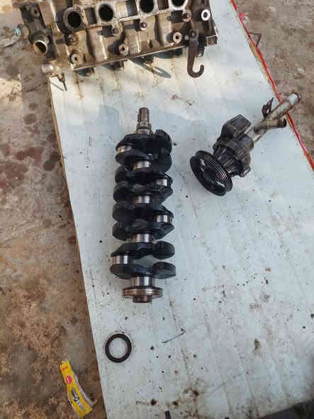 قطع محرك كورلا 1600  للبيع 
كل قطعه وسعرها 
ناصريه ها  ***********
