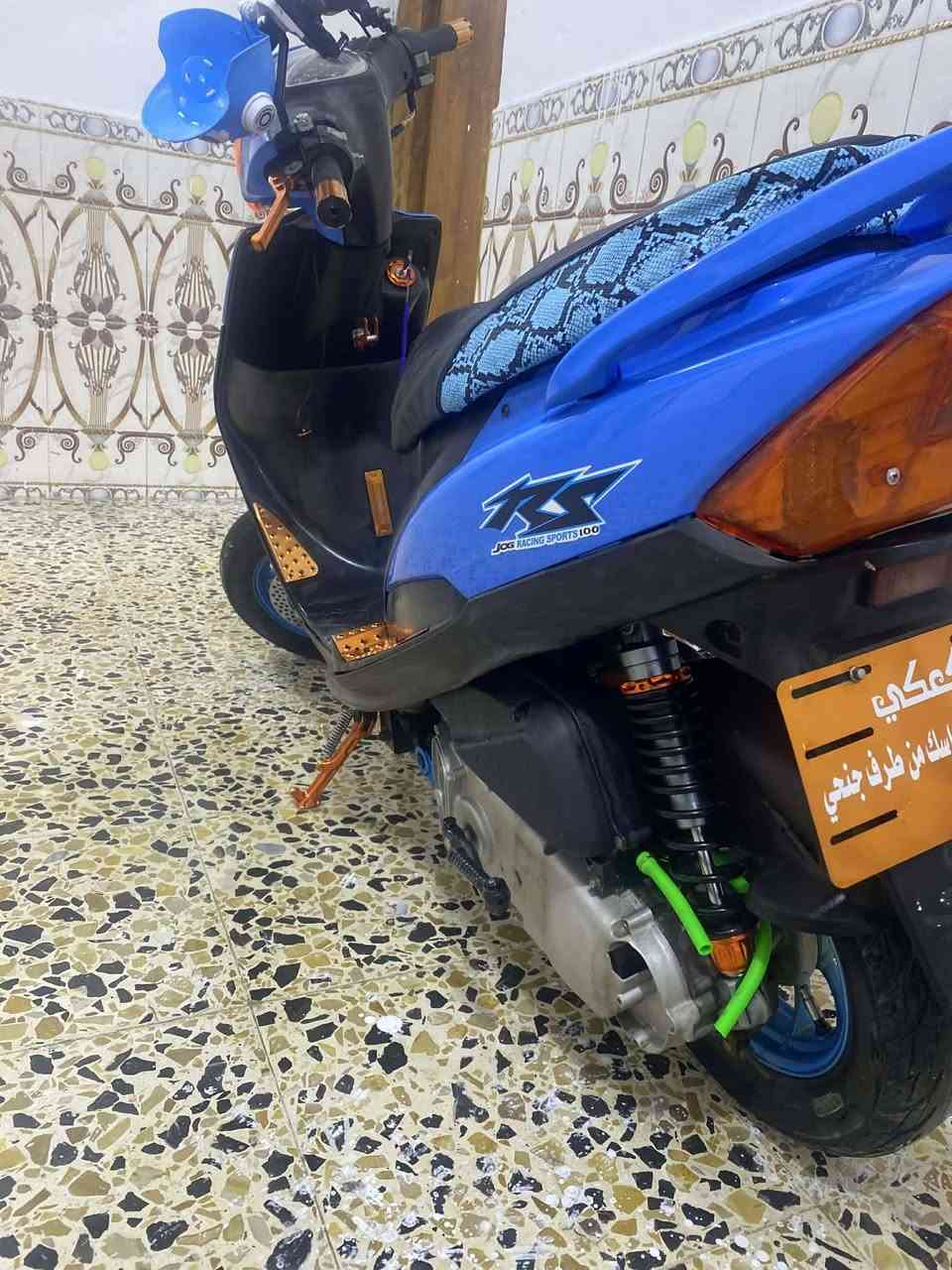 سلام عليكم دراجه عدله لبيع ختم واحد وراق دراجه مزوعه تزويد ب 700 وبيه مجال رقم*********** 
يدات بريك NCy
مقابض Z
قبق جوزه
اشاير مال اربعه
شوته مال اربعه
صدر مشمي
دبل خلفي مشمي
قاعده رقم
شيال سمائي
ستان مشمي
دوسات
بك لايت مال اربعه
قطره دهن
قبق فلاوين
صالنصه BF
دوشمه كشن
بشاره
وياله مشيف
