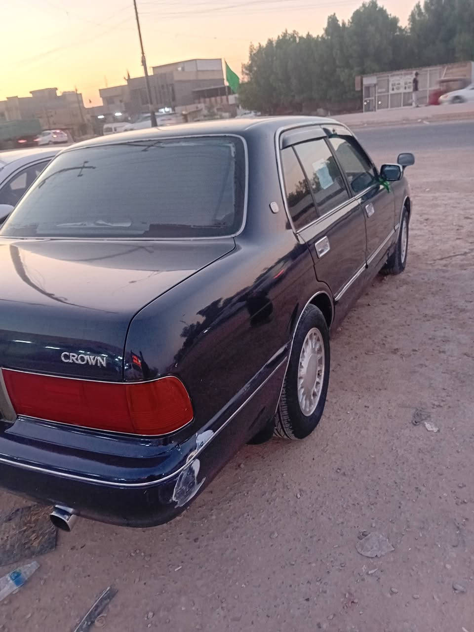 سلام عليكم أرنب طويله للبيع فقط محور مكينه 2 ونص
موديل 1992  تخم جديد تبريد ثلج رقم بغداد مشروع وطني انكليزي بسمي كهربائيات شغاله كلش شغال ترايك من الفاو الزاخو كفاله عامه من العيب الشرعي والكصه ونقل الجثه لون نيلي مصبوغ اثر جراد
السعر 68 وبيه مجال ***********
