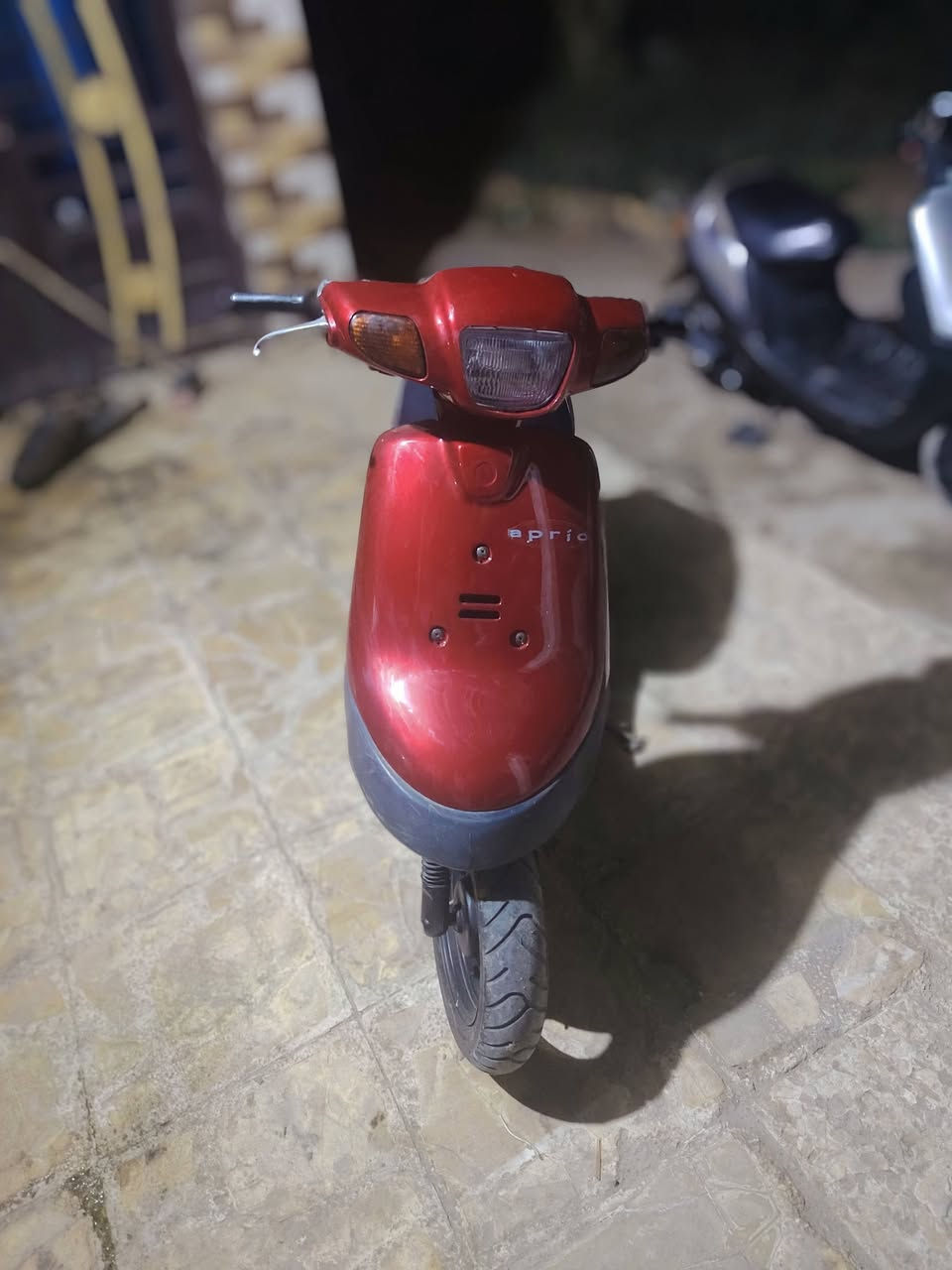 بطه محرك مامفتوح شلعه ومعدل فول نكره هورن لايت بكلايت اشاير كامله تايرات زوج جدد شاصي مكفول محرك فول سعر 300وبيه مجال قليل مكان اطويريج***********
