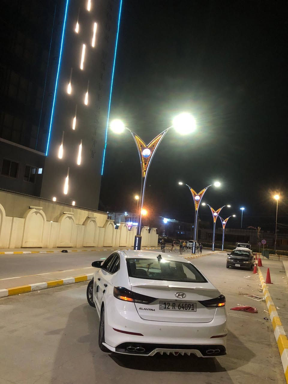 هونداي الانترا 2017
فول مواصفات عدا البصمه 
خليجي كلين بدون ضرر
بدون تبدل شرط 
رقم نينوئ 
شرط التحويل 
كابون بانزين 
مري شفط اشاير مري 
فتحه سقف
ثلاث انضمه قياده 
حساسات شاشه ايباد 
5 ويل 
مكينه شرط ما مفتوحه 
السعر 154 وبيها مجال 

***********
