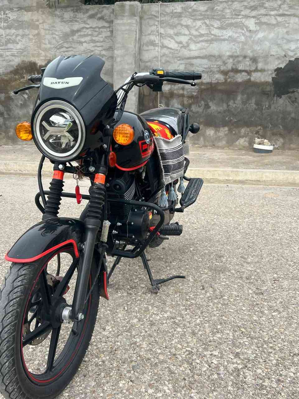 سلام وعليكم للبيع دراجه دايون موديل26 صارلها شهر مشدوده دراجه زيرو مابيها اي نقص مكاني ديالى بلدروز  الاستفسار ***********
