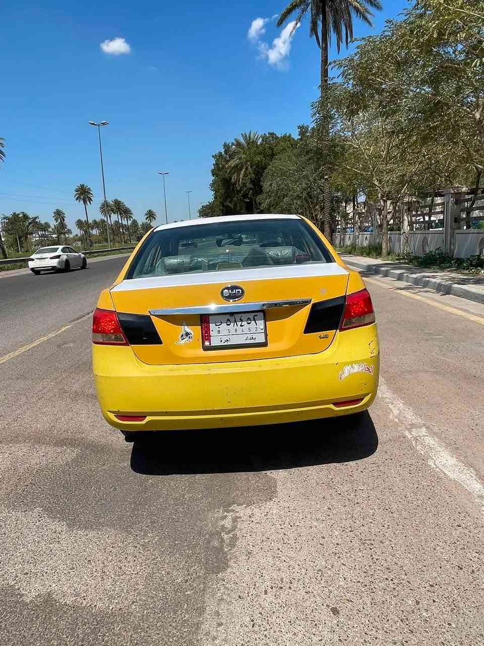 السلام عليكم بي واي دي جي ثري 2012 كير ومكينه كورله  بيكاجو 1800 سياره خير من الله بي بس طبه عل بك بالمطره القويه صارت وماشفتها  40 وبيها مجال 
***********
