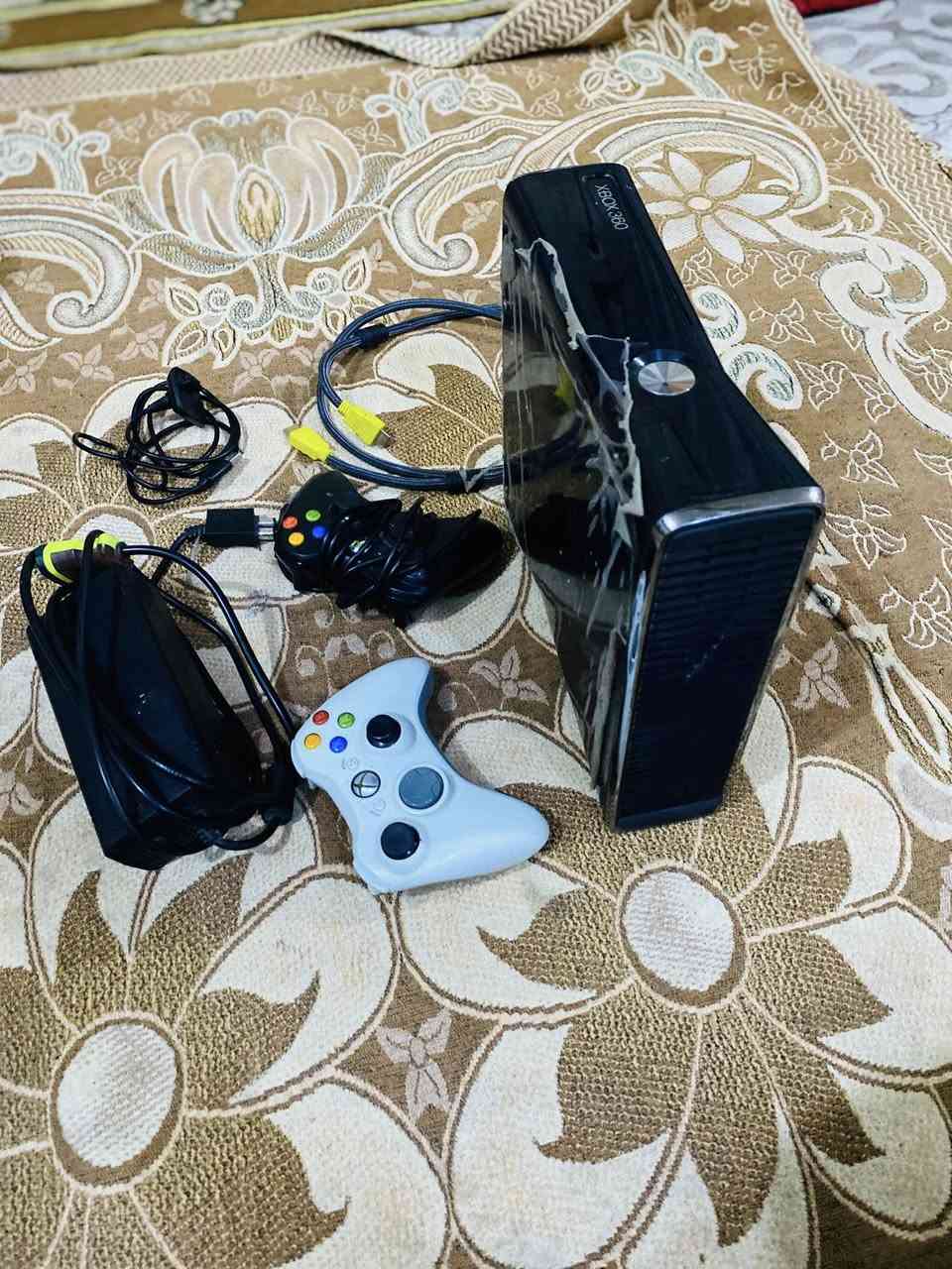للبيعXBOX360كامل من فيش وجوستكات ثنين وحده لاسلكي ولثانيه بدون 
سعر300وبي مجال كلش قليل


**إذا كنت صاحب هذا الإعلان وتريد حذفه لأي سبب، رجاءا أرسل رسالة إلى الدعم الفني**