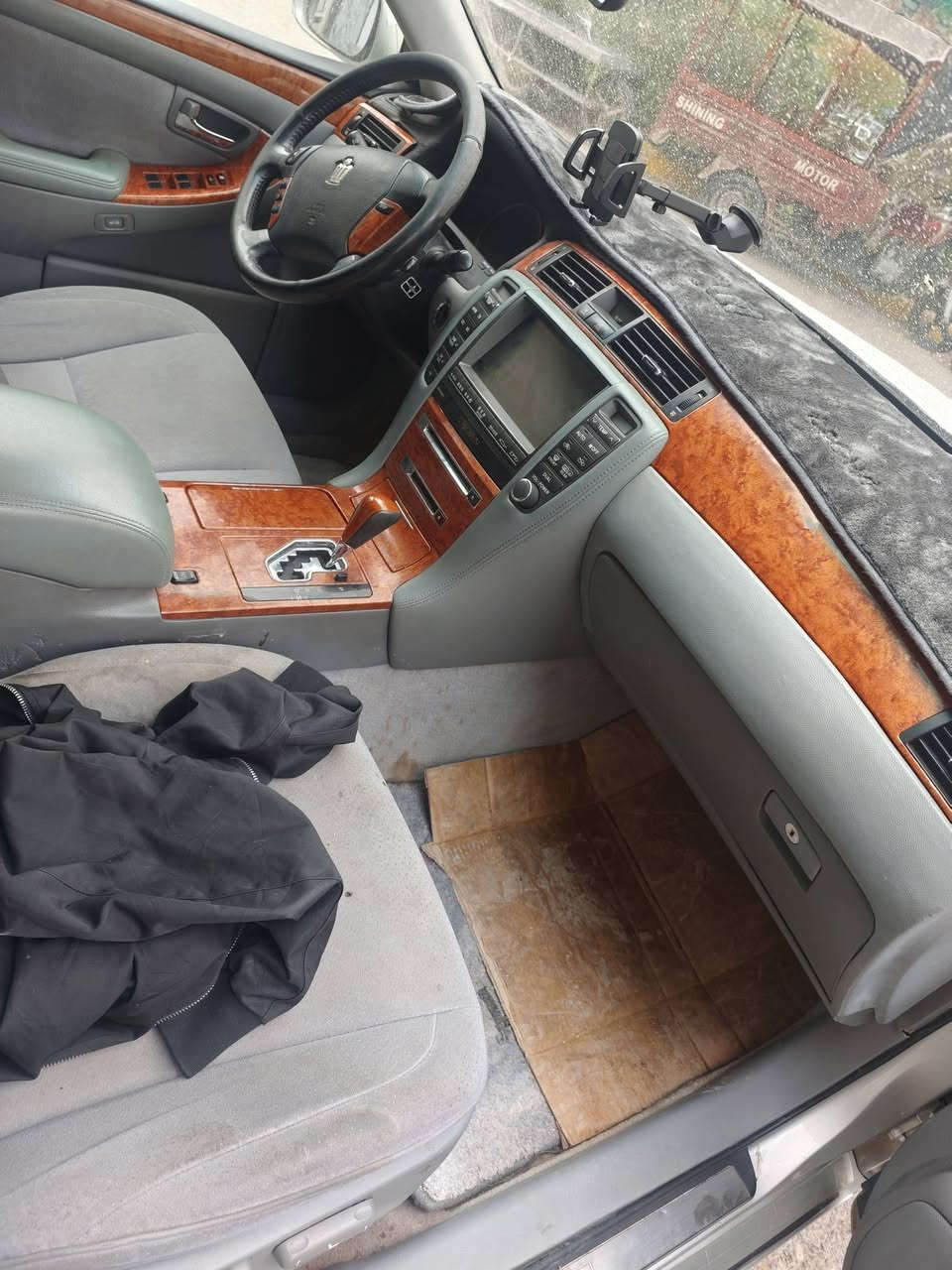 سلاو بەناوی خوای گەورەو میهرەبان شاهینەی موس 182 گەورە بەگەورە 2005 شاشە کامیرە  2 دوگمە بێدوکەل سەیارەکە فەحسی ناوێت بەس ماشاللە دەوێت بێتەقەو رەقە تابلێی تنو تۆلە سەیارەکە تەبریدو گێرو مەکینە بەشەر نرخ 55 گەلاو مەعمەلەیە برایانە شوێن کەلار


**إذا كنت صاحب هذا الإعلان وتريد حذفه لأي سبب، رجاءا أرسل رسالة إلى الدعم الفني**