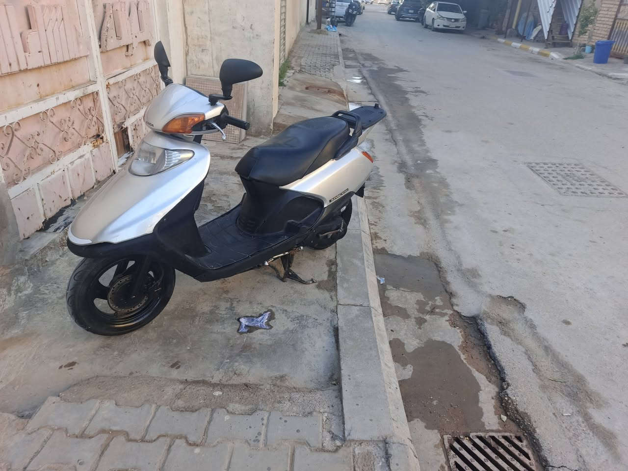 درجة سبيسي ياباني كفرات اصليه أبو الختام ياباني قفل سكان صندوق شغاله درجة مبيه أي نقص كله شغال بلاديه مكينه خرسه نعومة فول درجة على وضع البلاد كلهه شغاله الهاتف *********** المكان كوت الزهراء
