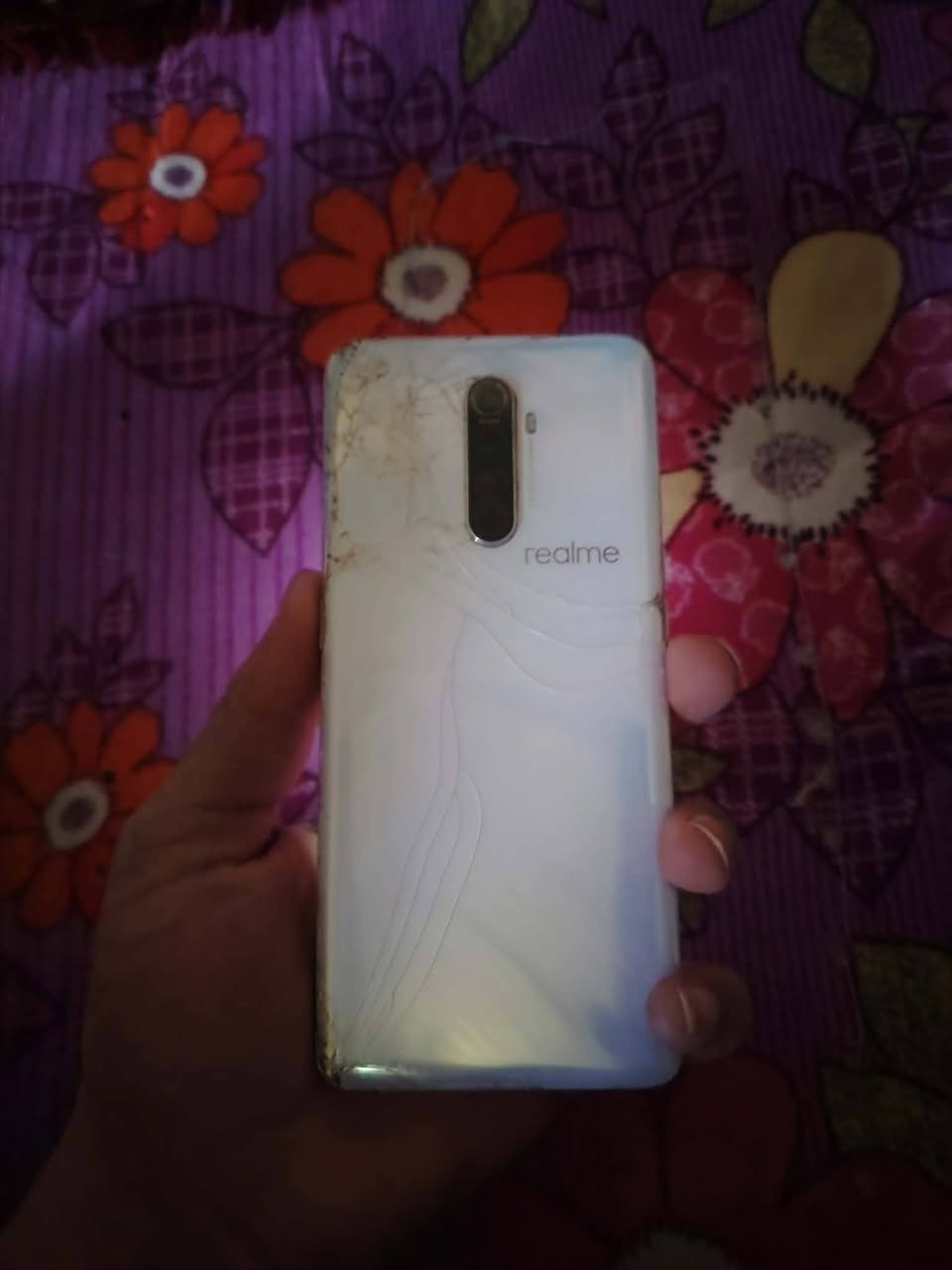 ريلمي X2برو
الجهاز نضيف 
ما داخل صيانه 
ذاكره 256
يشغل 90فريم 
سعره 125
يرهم مراوس 
باكس ماكس وطي فرق


**إذا كنت صاحب هذا الإعلان وتريد حذفه لأي سبب، رجاءا أرسل رسالة إلى الدعم الفني**