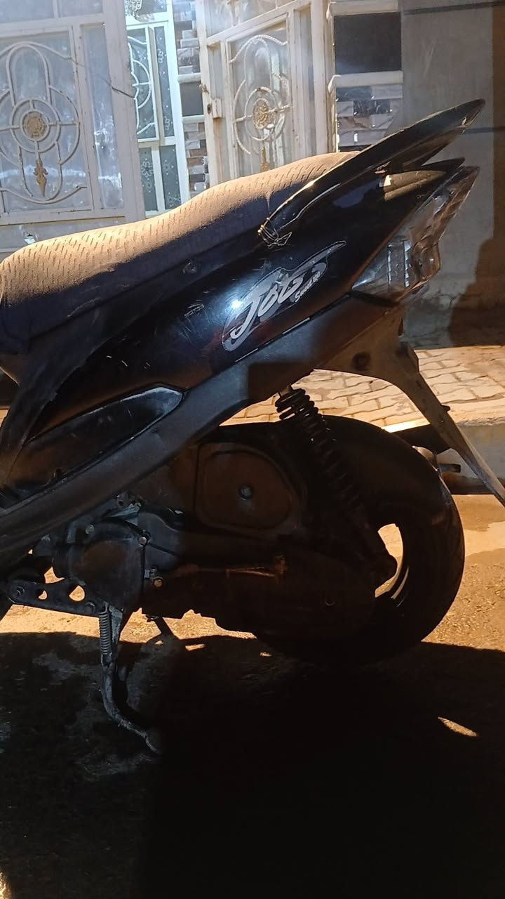 ماكس عدله كهربايات كلها شغاله نقص بس جامه مال اشاير وكفر اصلي مختوم بس بي شخوط ما مفتوحه مكينه ناعمه مكان الامين الثانيه سعر ٥٥٠ بيها مجال ***********
