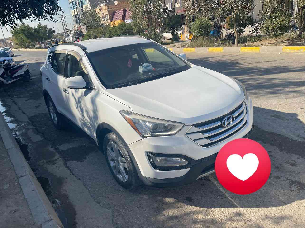 للبيع  أو مراوس سنتافي موديل 2016وأرد أمريكي
جاملغ وبنيد بدون دواخل  نص فول  1/1مكينة 4  

5 راكب 

2 قطع تبريد 

ماشيه  124 كيلو وليس ميل 

تحكمات جيهتين   

تدفائه بل كشنات  وتبريد تبريد فول  

 ويل كب كروم نضام يكو قتصاد بانزين  عادي محسن مانع تزحلق نضام سبورت  وبيهة مواصفات اكثر صدر امامي وخلفي جدد تبريد ثلج تخم تايرات جدد كهربائيات كلهة شغالة سياره جاهزه من كل شي اي نقص مابيه ديالى الجديد بسمي تحويل ثاني يوم 

مكان السياره ديالى بعقوبة ***********
