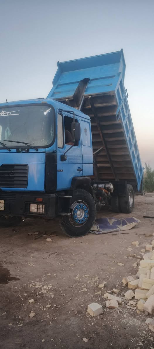 للبيع مان موديل 2000 اتصال الرقم ***********
