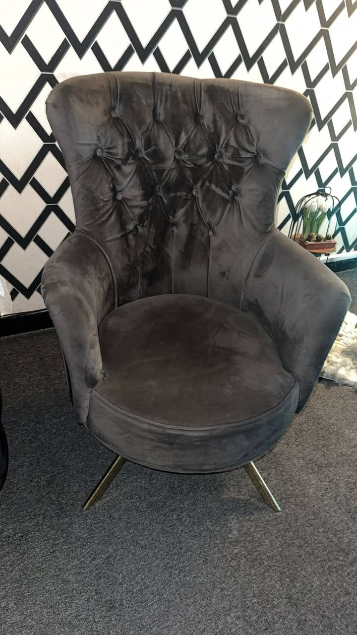 تخم تركي 8قطع نضافته90/100سعره 850 وبي مجال المكان حي العلام


**إذا كنت صاحب هذا الإعلان وتريد حذفه لأي سبب، رجاءا أرسل رسالة إلى الدعم الفني**