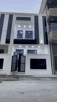 السلام عليكم 
بيت كامل بناء درجه اولى 2026 فرع 28 يسار 
مساحه 50 متر 
بيت جاهز من كل شي بس جيب غراضك واكعد ما بي اي نقص 
شبابيك المنيوم الدرج مرمر 
متكون من 2 غرف نوم مع 3 حمامات  مع استقبال و مطبخ وبيتونه . 
السعر 79 مليون 
الاتصال *********** 
ملاحظه : البيت الاول انباع
