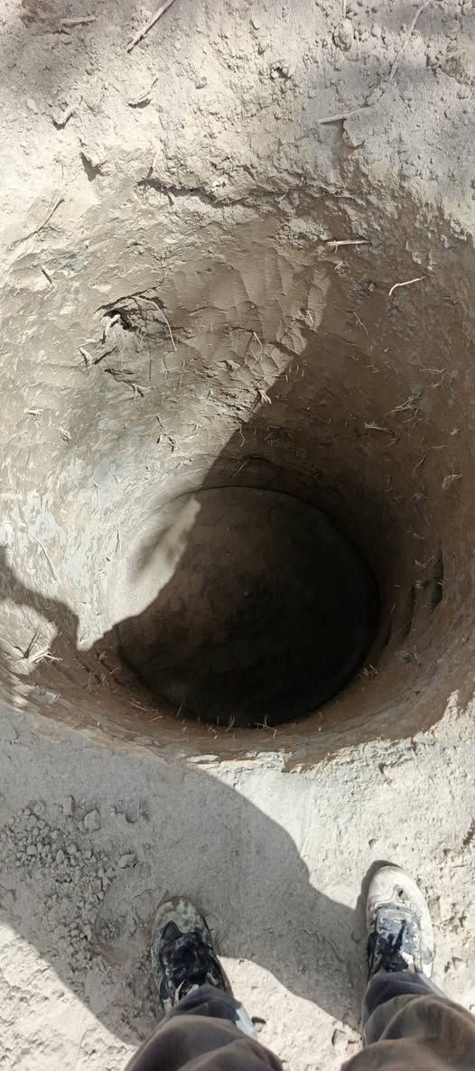 بسم ألله الرحمن الرحيم
يوجد كادر حفر خزانات دائريه تصريف مياة (بستتنگ) حفر بناء صب باقل كلفه بفتره قياسيه للاستفسار . ***********
