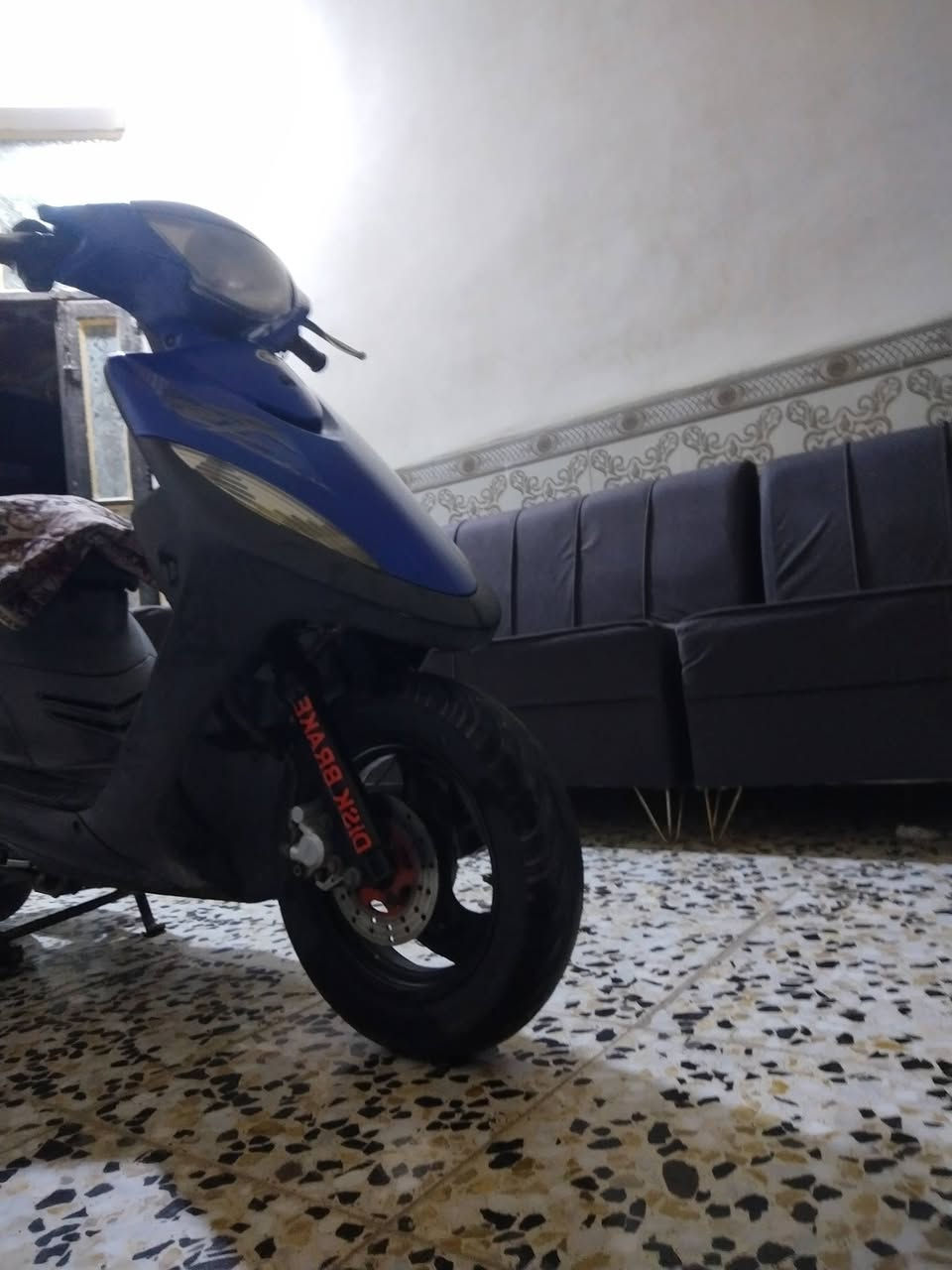 عدله مامفتوح صالي ست اشهر من طلعته قيم الدراجه اذا عجبني السعر ابيع الخاص مفتوح ***********
