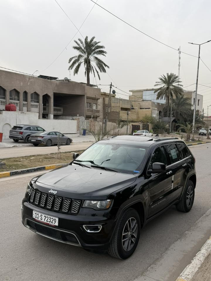 السلام عليكم
جيب لاريدو للبيع  او مراوس 2020 وارد أمريكي
حادث سرقه بدون  ضربه بدون دواخل بدون ايرباك السياره لمتدد فول مواصفات 
فور ويل ماشية ٥٠ رقم بغداد بسمي تحويل ثاني يوم السياره جاهزة وجديده بدون اي نقص للبيع او مراوس رقمي *********** العنوان بغداد الكاظمية السعر ٢٣٥
