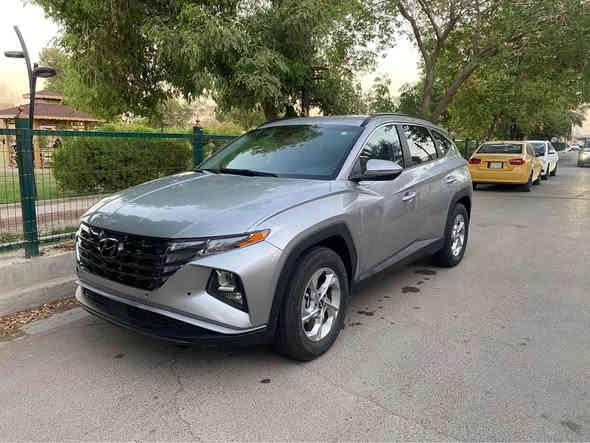 توسان وارد امريكي ٢٠٢٣ 
لون رصاصي مميز 
حادث امامي موضح بالصور
تبديل وصبغ بنيد وجاملغ ايسر فقط 
عداد ٤٠٠٠ مايل
ايرباك ستيرن طاك فقط 
شاشة كبيرة لمس 
سستم صوت BOSE
كاميره خلفيه 
كراسي السائق كهربائي
كراسي مدفاية
تشغيل عن بعد
رادار امامي وخلفي
حساس تجاوز
اشاير بالمري
اضوية امامية زنون العلوي والسفلي
بگ لايتات لد LED
الأنارة الداخلية  لد LED
الجنطة كهرباء
 انظمة قيادة  متعددة
مكان السيارة بغداد الدوره
السعر 163 بدون رقم 
*********** بغداد
