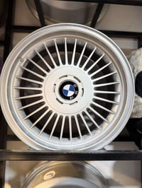 ويل كب شعاع بي إم أصلي حجم 16   •البيع ومراوس   • يوجد توصيل الجميع ال...